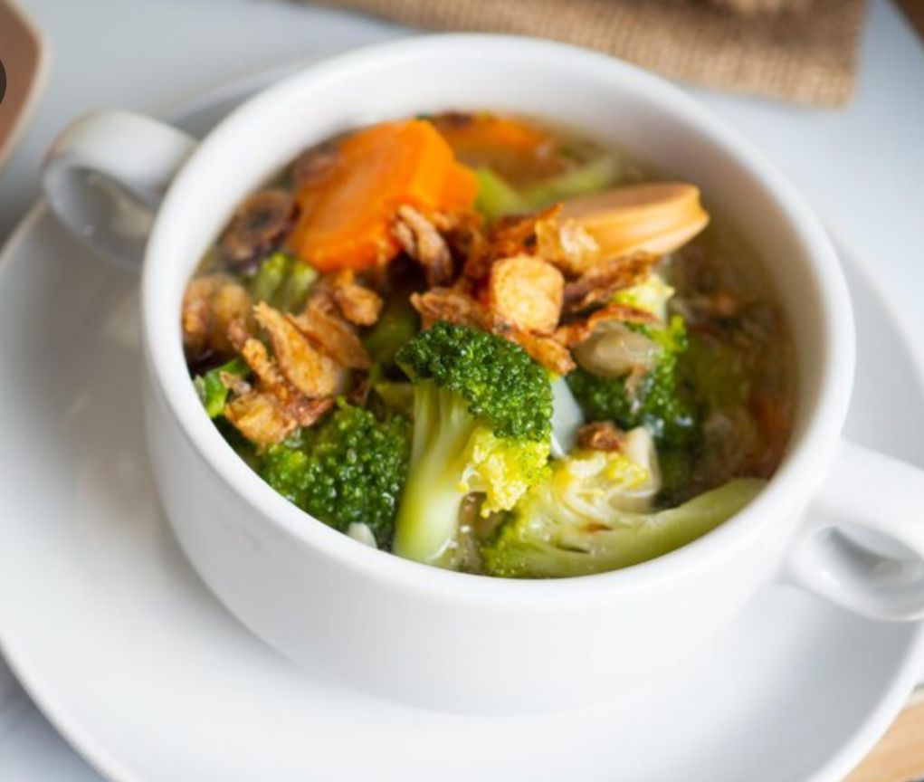 🥣 Sup Sayur Rendah Kalori Untuk Makan Malam Ringan