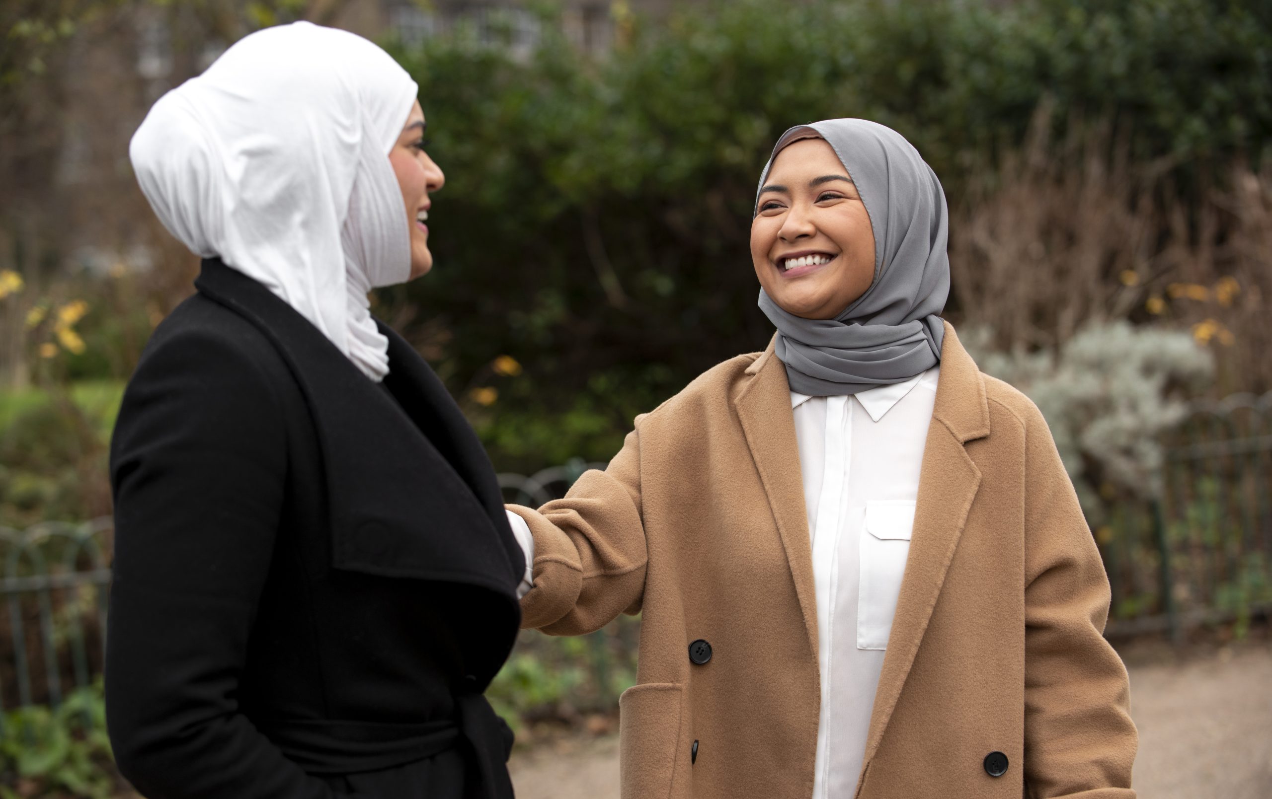 Senyuman, Kata Baik, dan Sikap Hormat Adalah Sedekah yang Paling Mudah